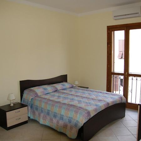 Beb 2000 Otel Sassari Dış mekan fotoğraf