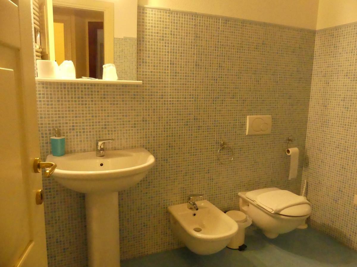 Beb 2000 Otel Sassari Dış mekan fotoğraf