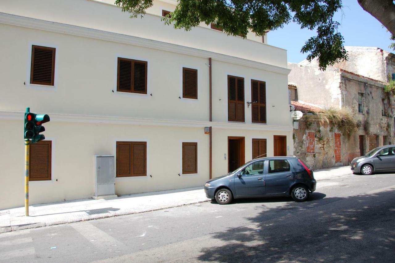 Beb 2000 Otel Sassari Dış mekan fotoğraf